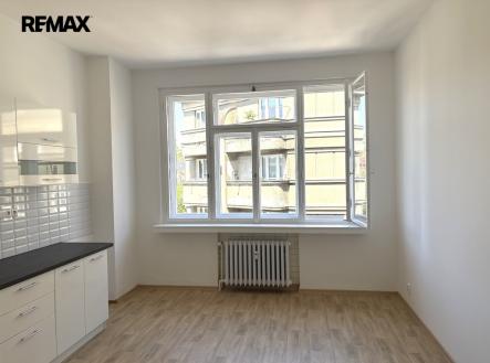 Kuchyň | Pronájem bytu, 1+1, 55 m²