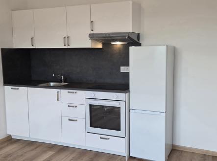 Nová kuchyňská linka | Pronájem bytu, 2+kk, 45 m²