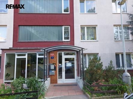 panelak.jpg | Pronájem bytu, 4+1, 83 m²