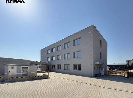 img-3147.jpeg | Pronájem - kanceláře, 444 m²