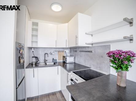 7-dsc05581-hdr.jpg | Prodej bytu, 1+kk, 27 m²