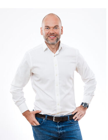 Petr Kubačka, MBA