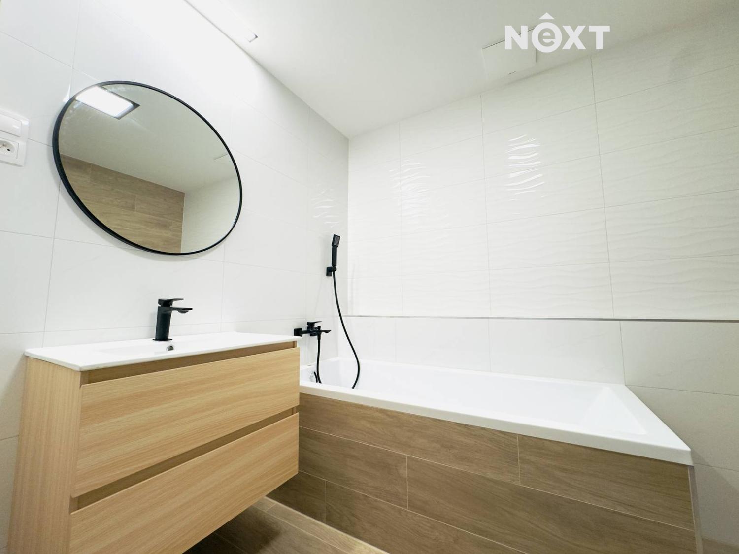 Pronájem byt 2+kk, 78㎡