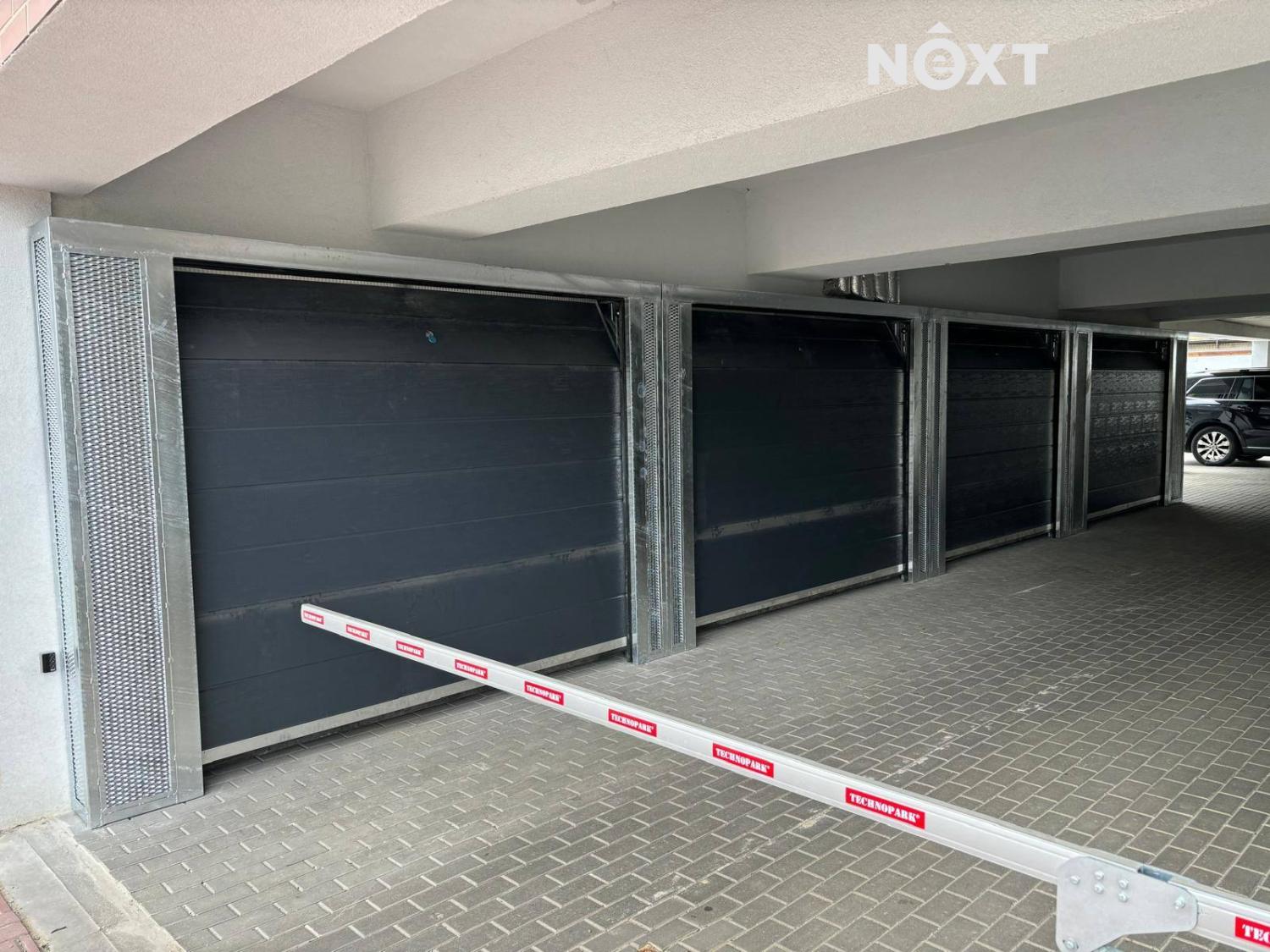 Pronájem ostatní Garáž, 15㎡