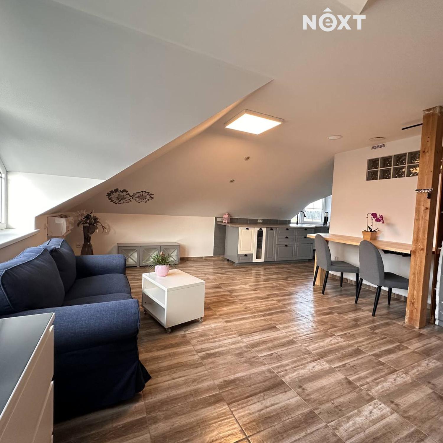 Pronájem byt 1+kk, 66㎡