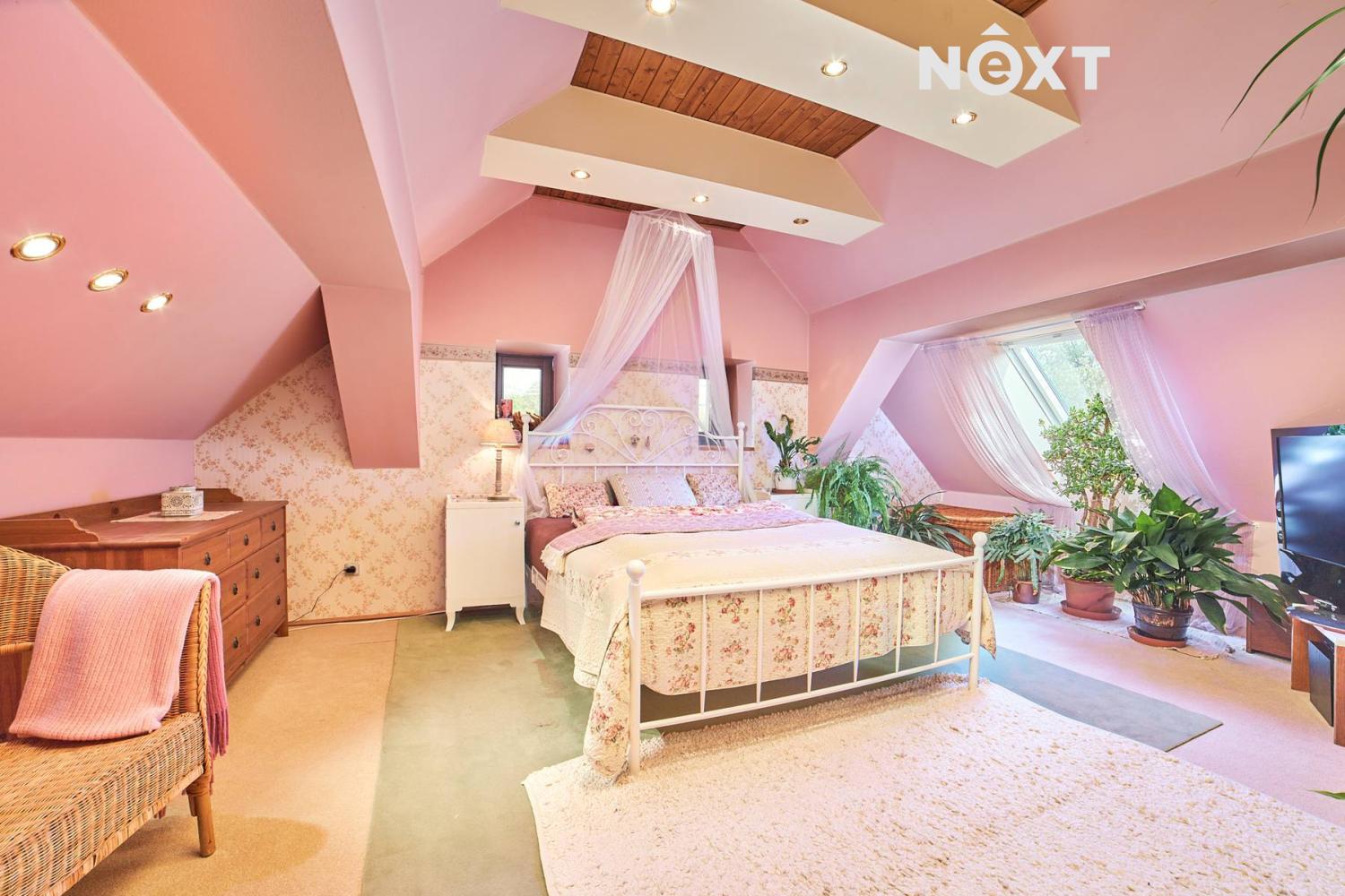 Prodej Rodinný dům, 255㎡