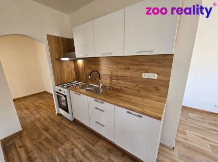 whatsapp-image-2025-04-10-at-16.57.23-3.jpeg | Pronájem bytu, 2+1, 62 m²