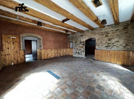 Prodej - dům/vila, 300 m²