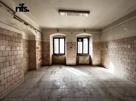 Prodej - dům/vila, 300 m²