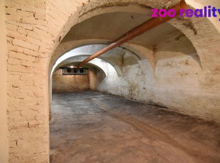 9.jpg | Prodej - malý objekt/garáž