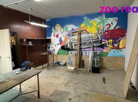 img-20251009-wa0012.jpg | Pronájem - malý objekt/garáž