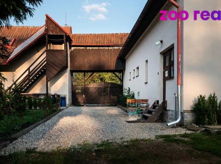 pohled-penzion.jpg | Prodej - hotel, 1 795 m²