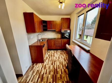 edb6d5d8-cc48-4776-a428-629f337686fe-1-201-a.jpeg | Prodej bytu, 3+1, 61 m²