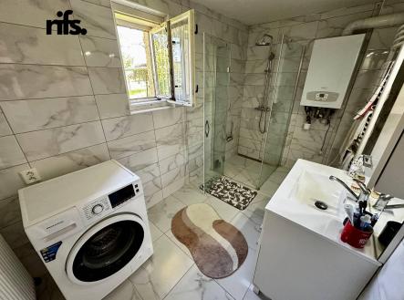 Prodej - dům/vila, 300 m²