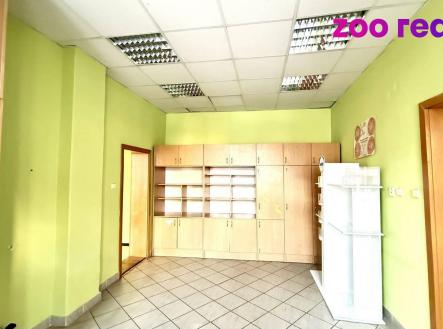 Prodej - komerční objekt, obchodní centrum, 320 m²