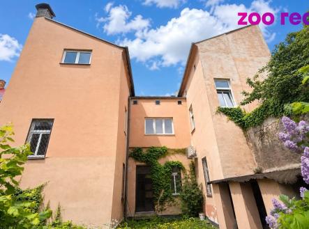 Prodej - komerční objekt, obchodní centrum, 320 m²
