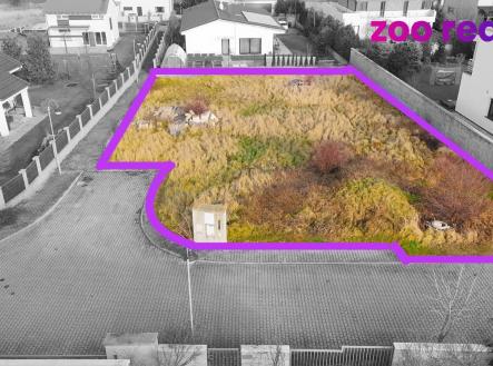Prodej - pozemek pro bydlení, 879 m²
