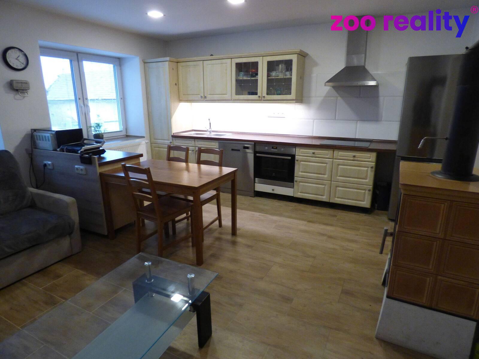 Prodej dům Rodinný, 80㎡|Pardubický kraj, Pardubice, Chvaletice, Hornická Čtvrť, 112, 53312