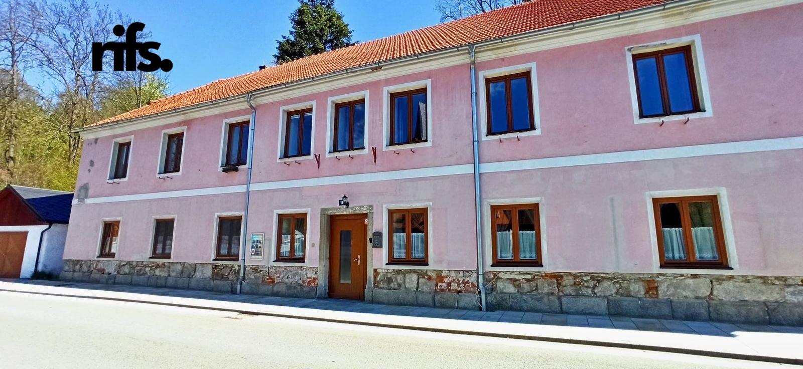 Prodej komerční Ubytování, 455㎡|Jihočeský kraj, Český Krumlov, Rožmberk nad Vltavou, 18, 38218