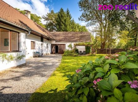 Prodej - dům/vila, 234 m²