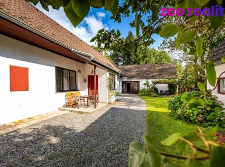 Prodej - dům/vila, 234 m²