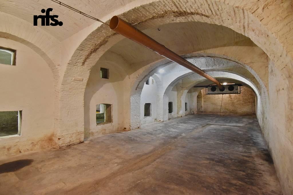 Prodej komerční Sklady, 657㎡|Jihočeský kraj, Strakonice, Libějovice, 114, 38772