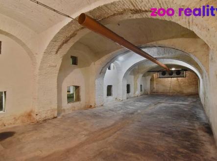 Prodej - komerční objekt, sklad, 657 m²