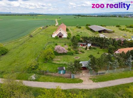 Prodej - pozemek pro bydlení, 1 318 m²