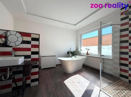 Prodej - dům/vila, 230 m²