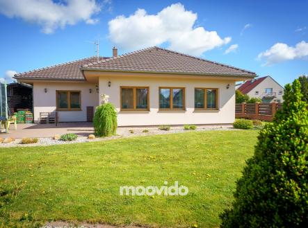 NovStras_022 | Prodej - dům/vila, 122 m²