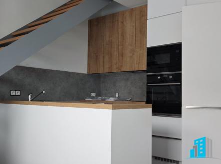 IMG_20250515_093751 | Pronájem bytu, 3+kk, 93 m²