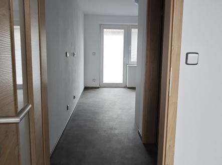 IMG_20250515_100043 | Pronájem bytu, 1+1, 63 m²
