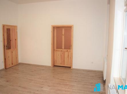 pokoj 1 | Pronájem bytu, 2+1, 70 m²