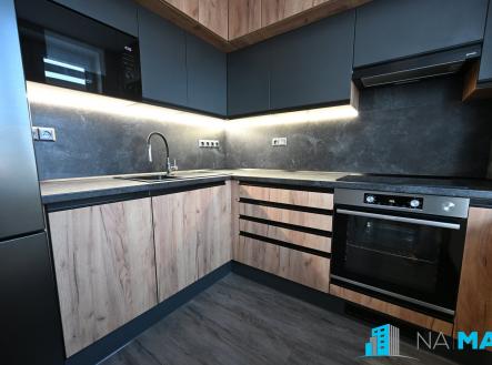 01 | Prodej bytu, 3+1, 70 m²