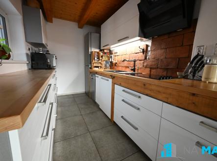02a | Prodej - dům/vila, 81 m²