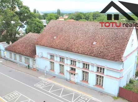 Prodej - obchodní prostor, 837 m² obrázek