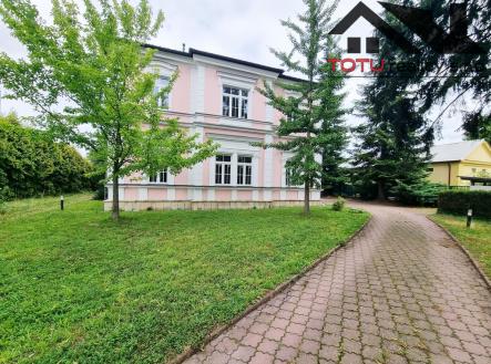 Pronájem bytu, 1+kk, 23 m² obrázek