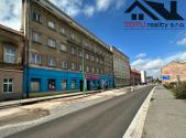 Pronájem - obchodní prostor, 200 m²