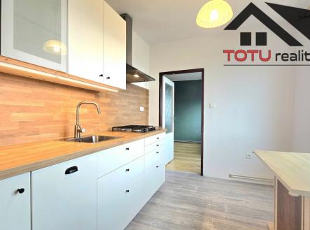 20251127-104117.jpg | Prodej bytu, 3+1, 100 m²