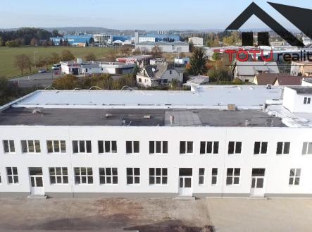 kostka4.jpg | Pronájem - obchodní prostor, 580 m²