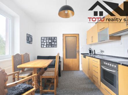 file-0000000082b871fd80eb12b2f4bb930a.png | Prodej bytu, 2+kk, 32 m²