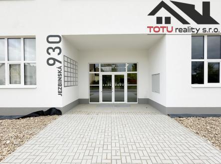 img-4077.jpeg | Pronájem - kanceláře, 49 m²