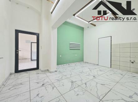 20240614-141301.jpg | Pronájem - jiné, 36 m²