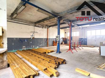 20260610-120148.jpg | Pronájem - skladovací prostor, 135 m²