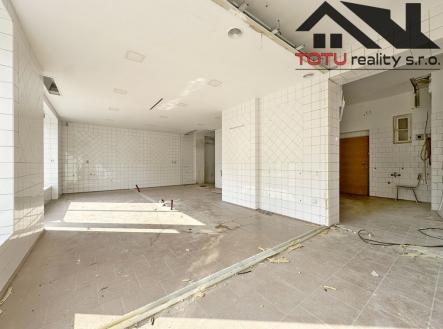 img-8483.jpeg | Pronájem - obchodní prostor, 75 m²