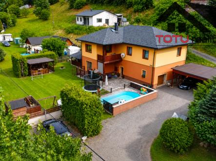 file-00000000b04c71f8bd57712d2474c5d7.png | Prodej - dům/vila, 240 m²