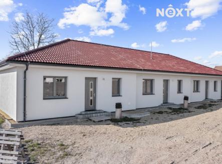 Prodej - komerční objekt, jiný, 1 076 m²