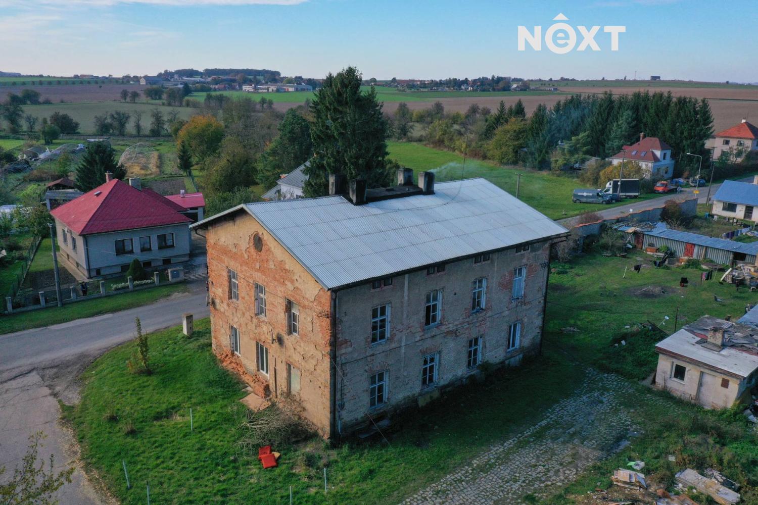 Prodej komerční Činžovní dům, 370㎡