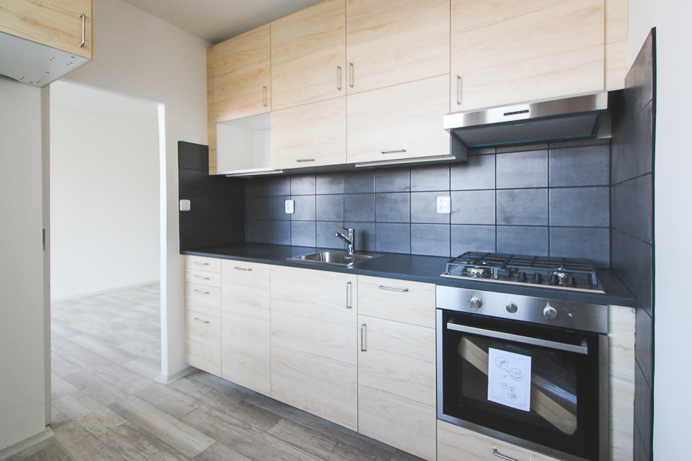 Pronájem 2+1,Praha 8 - Libeň, Sokolovská