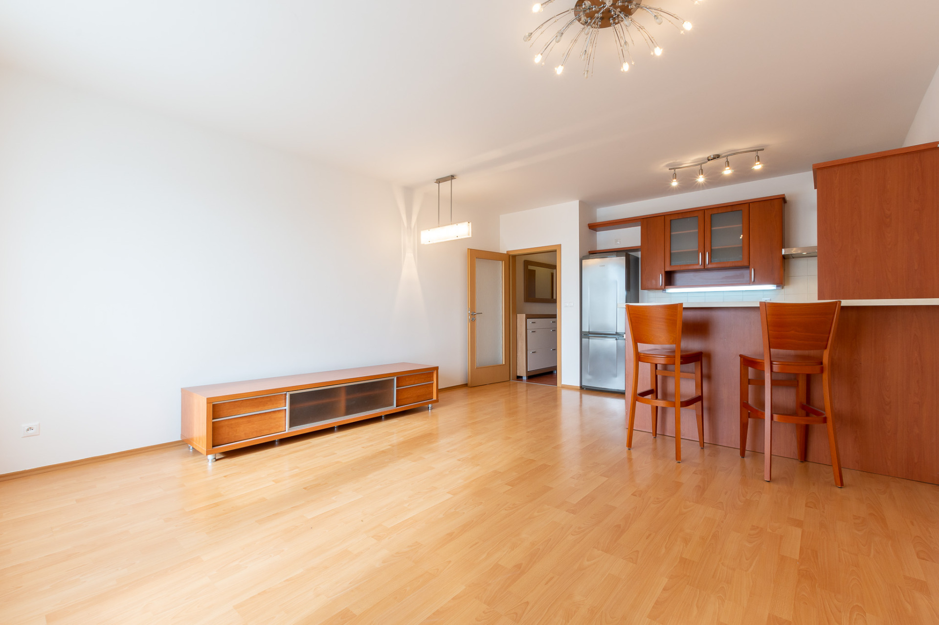 Pronájem bytu 2+kk, Za zámečkem, Praha - Jinonice, Praha 5